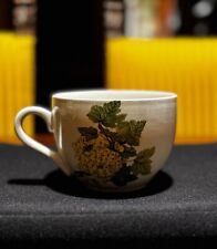 Tazza e Piattino "White Dutch Currant” Collezione Pomona di Portmeirion