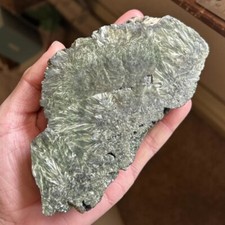 Enorme lastra Serafinite