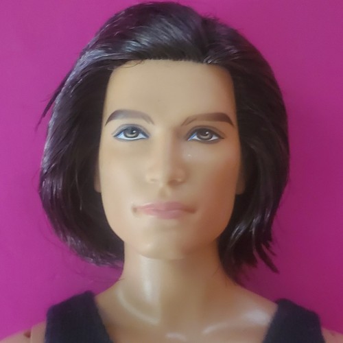 Barbie basics bambola ken uomo - basics,
