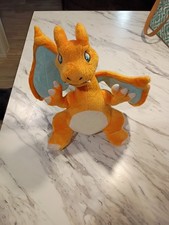 Pokemon Charizard Peluche