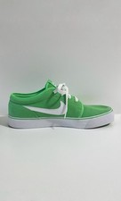 NIKE Toki Low TXT Green Sneakers - Men’s Size 9 Skate Casual Shoes