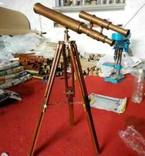 Antico telescopio vintage