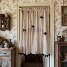 Tenda in pizzo armadio anta