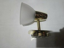 Esedra spot ottone lucido con  campana in vetro satinato e portalampada E14.