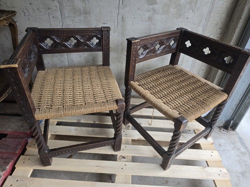 Coppia sedie angolari in - di, 2