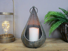 Insolita antica lanterna