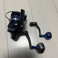 Daiwa 15 SALTIGA 4000 SPINNING