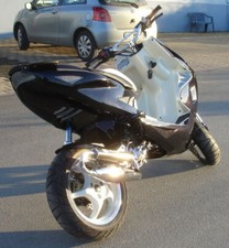 Rivestimento Aerox Custom incl. KOSO XR-SR + cablaggio + sistema di allarme + LED