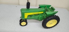 John Deere 630 vintage 1/16