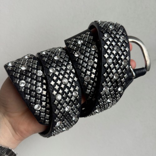 Cintura nera borchiata strass