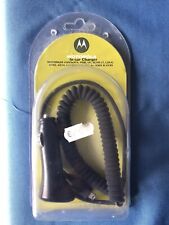 CARICABATTERIA AUTO MOTOROLA V3-V3X-V3i-PEBL U6-SLVR L 7- E ALTRO, VEDASI FOTO.