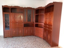 set 2 mobili sala legno color noce + tavolo rotondo e 6 sedie