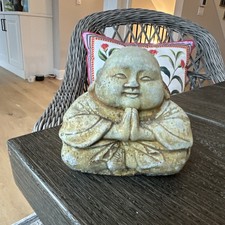 Statua Buddah in cemento usata