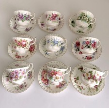 Set tazze da tè e piattini