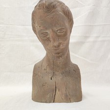 Busto in legno scolpito San