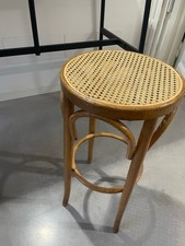 Sgabello alto tipo thonet in