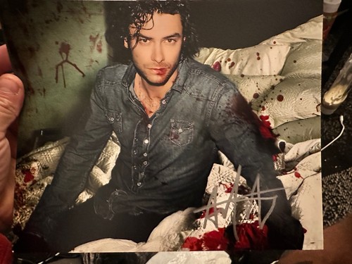 Aidan turner signed - signed, 10x8