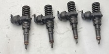4 INIETTORI VOLKSWAGEN GOLF 5 1.9 TD, CODICE : 038130073AG ---  0414720215 BOSCH