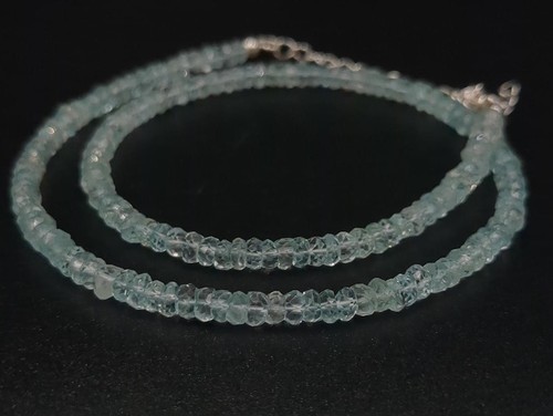 Collana girocollo con perle - , e