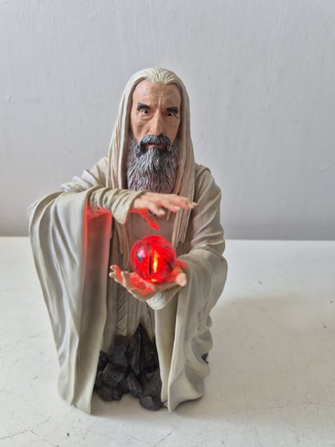 Saruman light palantír - saruman,