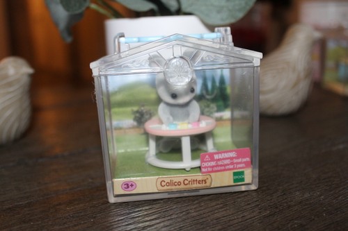Sylvanian family calico - family,