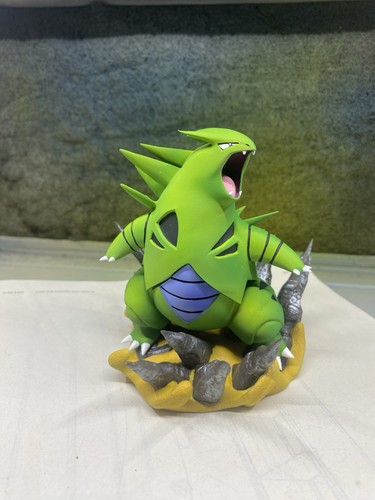 Tyranitar figure pokemon resin - pokemon,