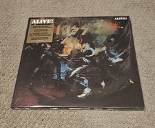 KISS ALIVE 50TH ANNIVERSARY