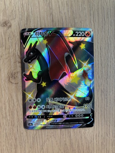 Carta pokemon charizard - carta, v