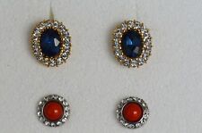 Set 2 piccoli orecchini rosso