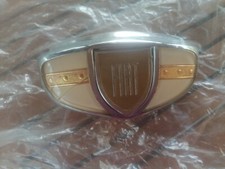 Chiusura cofano anteriore