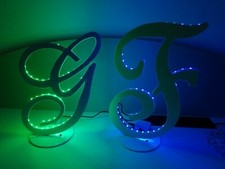 lampada da tavolo con Iniziale