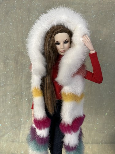 Gilet con cappuccio - , in