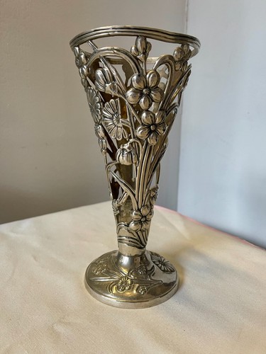 Vaso scandinavo metallo