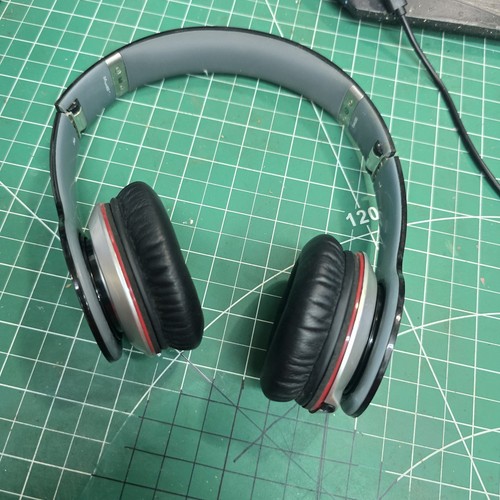 Beats dre monster solo - beats, dr