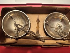 ANTICA BILANCIA CON  MONETARI  E Pesi Antichi Per Monete