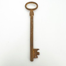 Chiave antica in ferro
