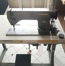 Macchina da cucire industriale -  380 V-  vintage professionale  Singer 660A1   