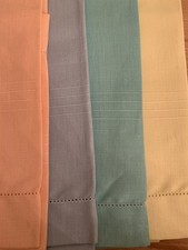 4  Asciugamani lino di vari colori, mai utilizzati.