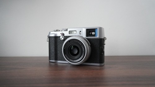 Fujifilm finepix x100 - fujifilm,