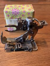 Macchina da cucire vintage