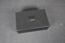 A262) Scatola Pinko vestiti e