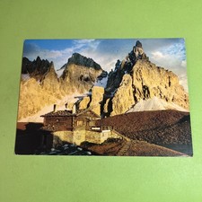 DOLOMITI TRAMONTO BAITA
