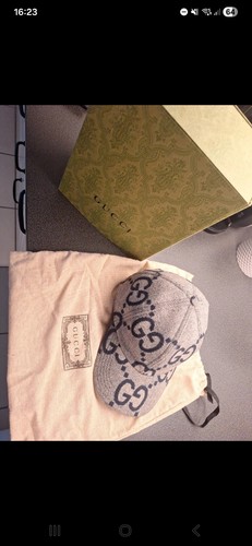 Casquette gucci grise taille