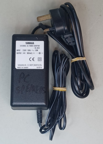 Alimentatore yamaha 14v - alimentatore,