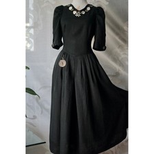 ABITO STILE TIROLESE tg.44 it