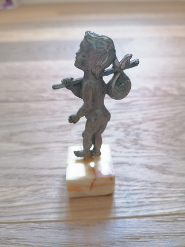 Statuetta bambino con - bambino,