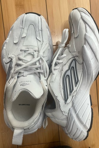 Sneaker balenciaga monday - balenciaga,