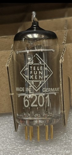 Raro gold pin - raro, telefunken