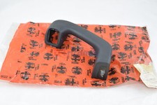 MANIGLIA ANT SX PANNELLO PORTA