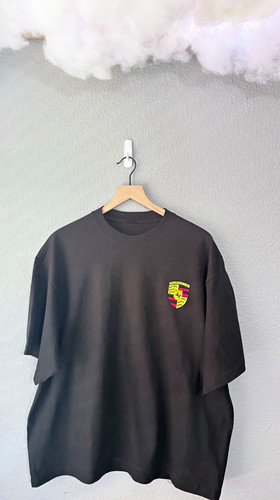 Black porsche tee - 🚨,